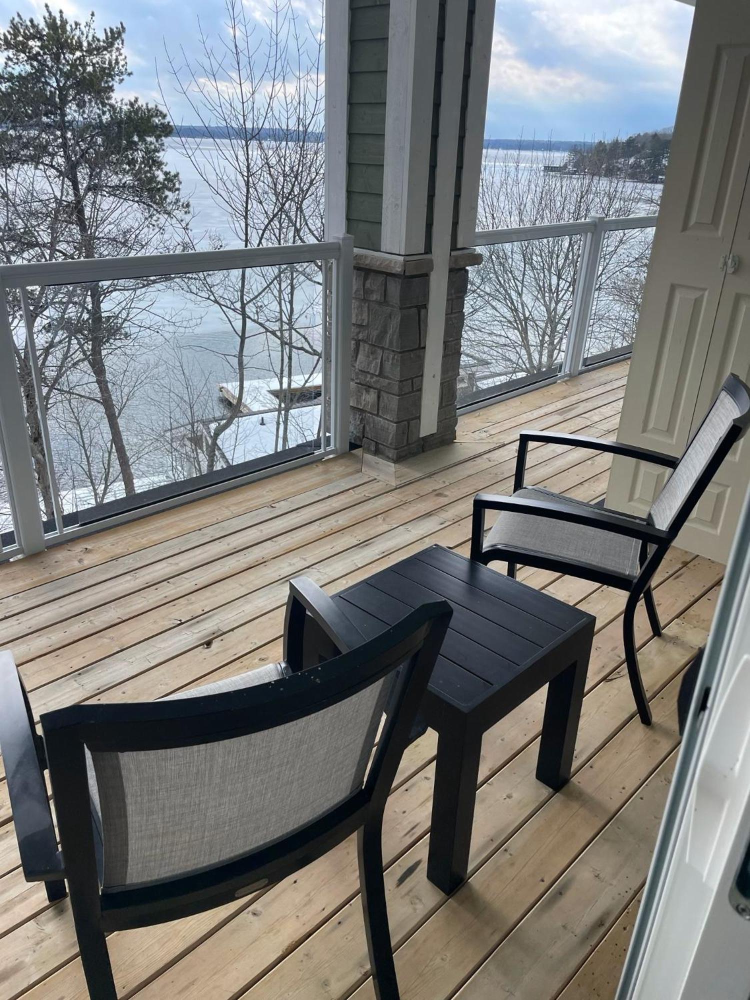 Touchstone Resort Bracebridge Bagian luar foto