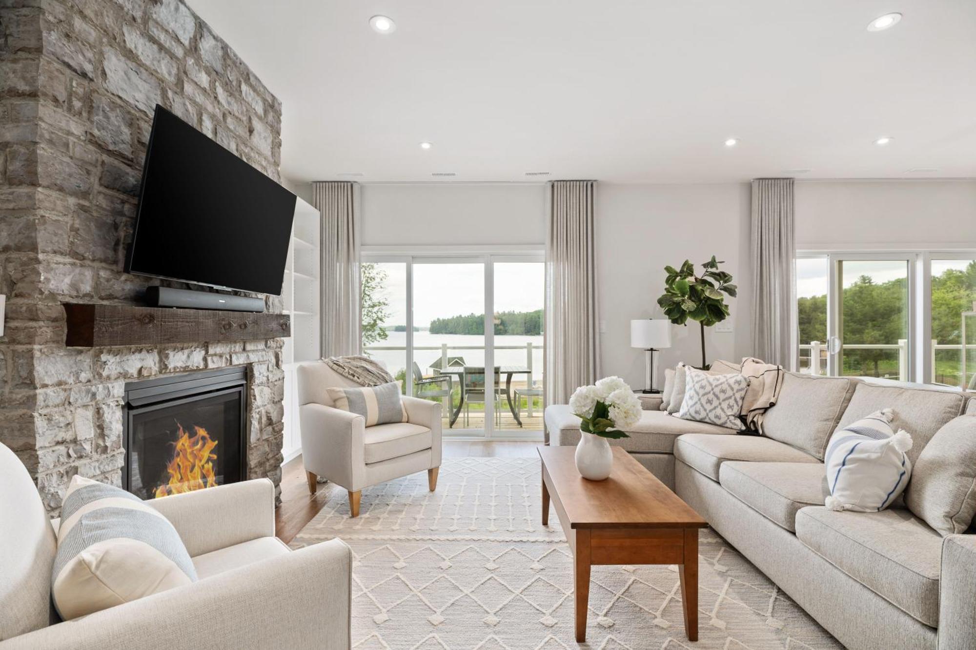 Touchstone Resort Bracebridge Bagian luar foto