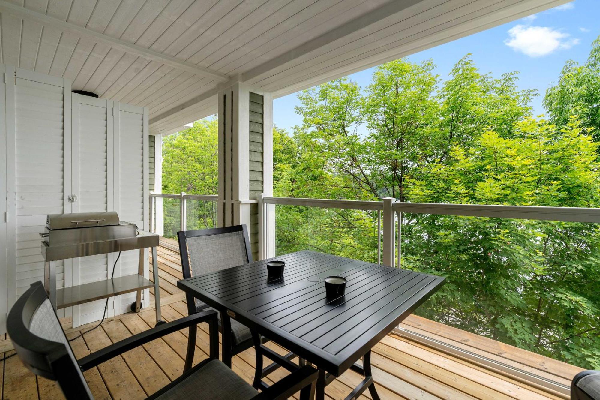 Touchstone Resort Bracebridge Bagian luar foto