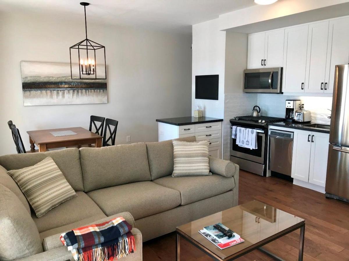 Touchstone Resort Bracebridge Bagian luar foto